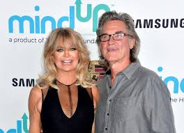 Goldie jeanne hawn (born november 21, 1945) is an american actress, film director, producer, and goldie hawn has been a hollywood comedy star since her big hit in 1980, private benjamin. Goldie Hawn Und Kurt Russell Nach 35 Jahren Nicht Verheiratet Und Das Ist Der Grund