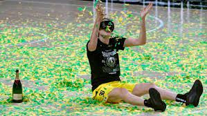 Yes breanna was attracted by softball and as. Proud Parents Breanna Stewart S Family Reflects On Incredible Accomplishments Wstm