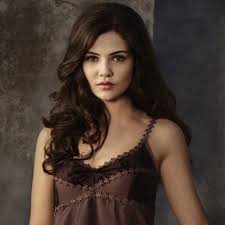 Skin tone is also known as undertone; Download Wallpaper Girl Green Eyes Long Hair Brown Hair Beautiful Pretty Face Pose Cute Actress Pretty Girl Witch Pretty Face Kuwaii The Originals Danielle Campbell Section Films In Resolution 1024x1024
