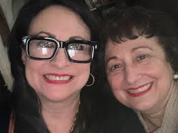 ✨Debi Lou Productions ✨