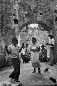 pin by reiner gogolin ç±³ç½— on è¡Œ silent jumps around the coffee table jamaica history caribbean culture dance jamaica history caribbean culture