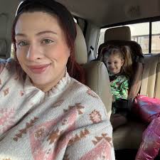 What color light to use for chicks after hatching?