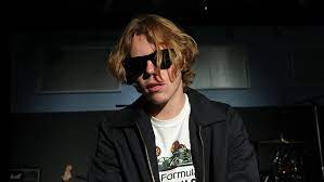 The kid laroi tells his story in the latest episode of on the come up, speaking about his move from australia to los angeles and what it was like to live with juice wrld. The Kid Laroi On Miley Cyrus Without You Remix And Mentor Juice Wrld Variety