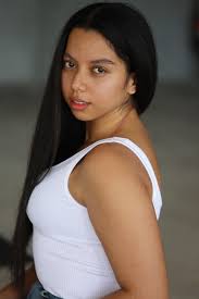 Model seeking collaborations in Orlando