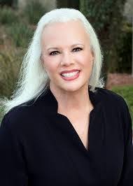 Donna Ertel's Instagram, Twitter & Facebook