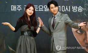 The upcoming blockbuster action drama, vagabond, has finally confirmed their official premiere date. Vagabond Stars Lee Seung Gi And Suzy All Set For A Thrilling Drama Adventure Vagabond Stars All Set To Take Your Breath Away