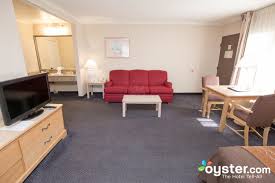 Santa monica comfort inn in santa monica was a bit small by the new standards but it was very quiet and they took extra precautions in keeping you safe from the homeless that wander the streets. Comfort Inn Santa Monica West Los Angeles Review What To Really Expect If You Stay