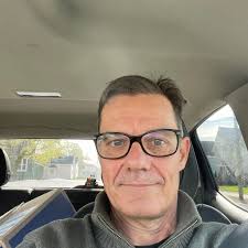 20 Nov 1981 "This is Radio Clash" is released as a single in the UK, with  "Radio Clash"