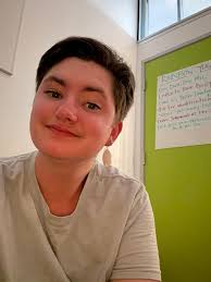 Hello I am looking for any MUA in Tacoma or lakewood Washington ! Pictures  and prices please and thank you in advance!