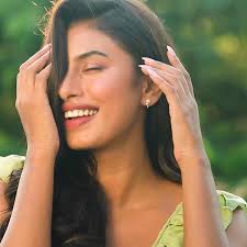 Shop Dainty Fern Diamond Stud Earrings Online