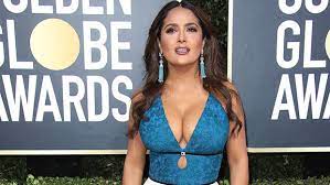The like a boss star was surprised to find out that her red carpet look was a topic of conversation on social media, see her reaction. Salma Hayek At Golden Globes See Her On The Red Carpet Hollywood Life