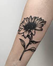 Cool Black Gray Sunflower Tattoo C Tattoo Artist Natalia Grabias Sunflower Tattoos Colorful Sleeve Tattoos Sleeve Tattoos