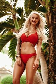 Carina Spack - Free pics, galleries & more at Babepedia
