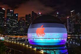 First Apple Floating Store Set To Launch In Singapore Singapore Store Architecture Floating In Water