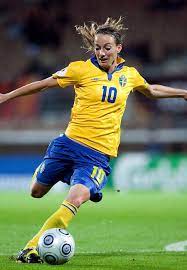 Kosovare Asllani Qf Sweden Norway Women S Euro 2009 In Finland 09042009 Helsinki Football Stadium Ma Female Soccer Players Womens Football Womens Soccer