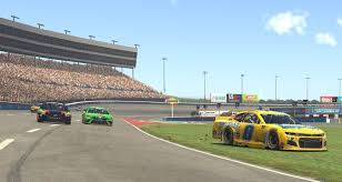 Tell the full story about the time he told his dad he wanted to quit. Dale Jr Has Mid Race Trouble At Texas Nascar En Espanol