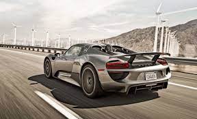 Porsche 918 Production Ends Sssupersports Com Porsche 918 Porsche Super Cars