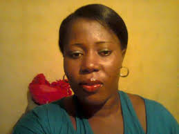 Can a wife's sister stay with the husband and wife in a three bedroom flat?