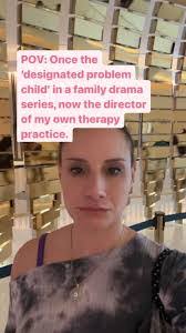 Shannon Bosworth's Instagram, Twitter & Facebook