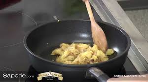 E' uno dei piatti più tipici della mia zona. Saporie Com Patate In Tecia Youtube