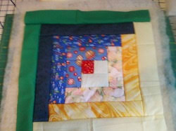 Log cabin quilt patterns are perfect for using scrap and stash fabrics, just like quilters of the past. Free Log Cabin Quilt Patterns