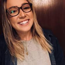 Amy Falconer's Instagram, Twitter & Facebook