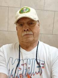 Hi I'm bev from dudley I'm 57 and hoping to find old friends