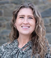 Hannah Grim's Instagram, Twitter & Facebook