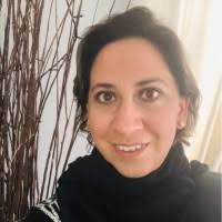 80+ "Estúa" profiles