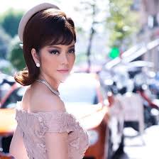 Trước đó, showbiz việt hoang mang trước thông tin chuyên gia trang điểm phan minh lộc đã qua đời mà không ai hay biết. Jt6znjzxb3hnym