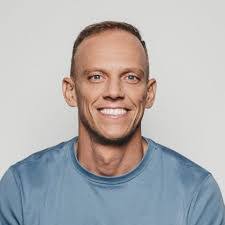 Aaron Shamp's Instagram, Twitter & Facebook