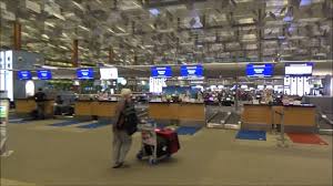 The changi airport is one of the best airports in asia and the world.i hope you. Singapore Airlines Singapore Changi Airport Terminal 3 Checking In Youtube