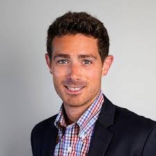 Aubrey Sutter's Instagram, Twitter & Facebook