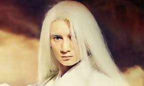 tan bach phat ma nu 2012