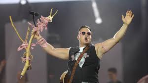 Weitere ideen zu gabalier, andreas, gabalier andreas. Konzert In Munchen Das War Nicht Der Normale Andreas Gabalier Wahnsinn In Munchen Augsburger Allgemeine