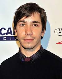 Drew Barrymore, Justin Long 'Mabuk Asmara'