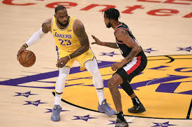 Moda center , portland , or. Blazers Overcome Lakers With Huge Games From Lillard Trent Jr Blazer S Edge