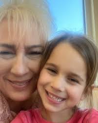 Debbie J Booth (@ribbonwoodcottagedesigns) • Instagram photos and videos