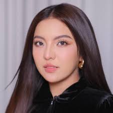 Eliza Baron (@ElizaBaron3)