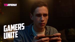 Gamers Unite (🎵 I Don't Wanna Be Alone This Christmas) // T3 Arena