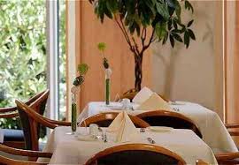 Riverfront neuss hotel in hammfeld with restaurant. Amaroso Restaurant Im Holiday Inn Dusseldorf Neuss In Neuss Speisekarte De