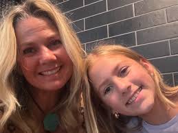 Photos by ARTIST| JODI HATFIELD (@dolly_estelle) · August 18, 2025