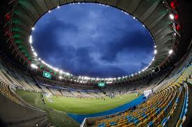 Perguntamos aos colunistas do uol esporte quem tem mais chance de levantar a taça entre verdão e peixe. Maracana Recebe O Maior Palmeiras X Santos Da Historia Folha Pe