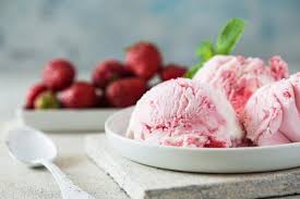 Erdbeereis Ohne Eismaschine Leckeres Joghurt Eis Rezept Mit Milchmadchen Foodtempel Rezept Erdbeereis Joghurt Eis Lecker