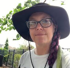 ❤️‍🩹 "I just turned 29, and this month marks 1 full year sober. After  using every single day for 12 years, I never thought I'd make it this far.  But I did.