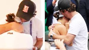 Jun 03, 2021 · ash barty's first french open campaign since her 2019 victory ended in heartbreaking scenes as the aussie was forced to retire in the second round against world no. Wimbledon 2021 Ash Barty S Beautiful Moment With Boyfriend