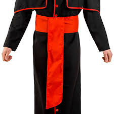 Circa 21 risultati il cardinale nei sogni rappresenta la gioia e la longevità. Dressforfun Costume Da Uomo Cardinale Giovanni Lungo Abito Da Cardinale Mantellina Applicata Incl Cintura E Catena Con Crocifisso L No 300406