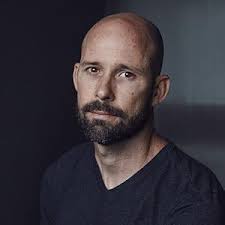 Amazon.de: Sean Mortimer: books, biography, latest update