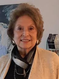 Andrea Llera's Instagram, Twitter & Facebook