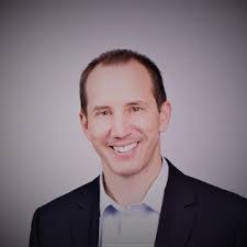 Paul Sunde's Instagram, Twitter & Facebook